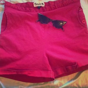 Tatyana high-waisted pink short